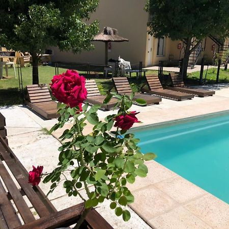 Brisas Del Lago Apartamentos Colon  Bagian luar foto