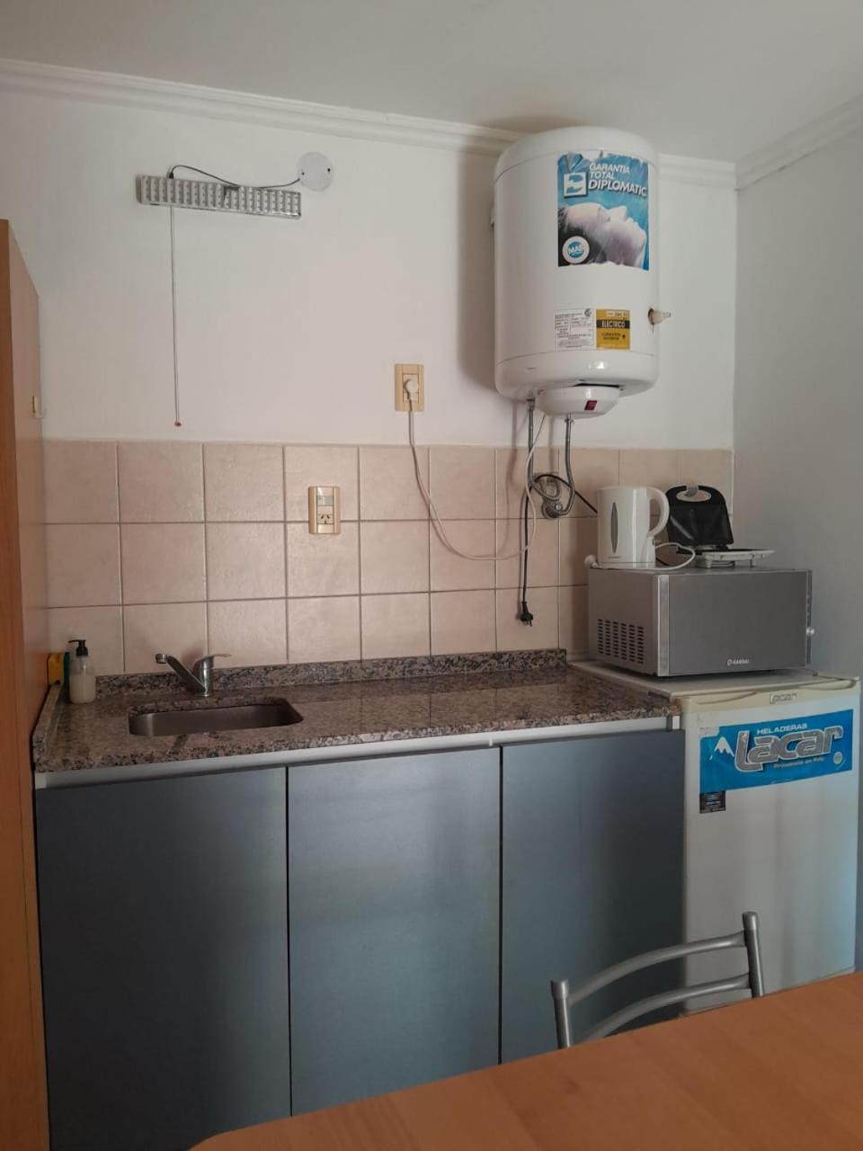 Brisas Del Lago Apartamentos Colon  Bagian luar foto
